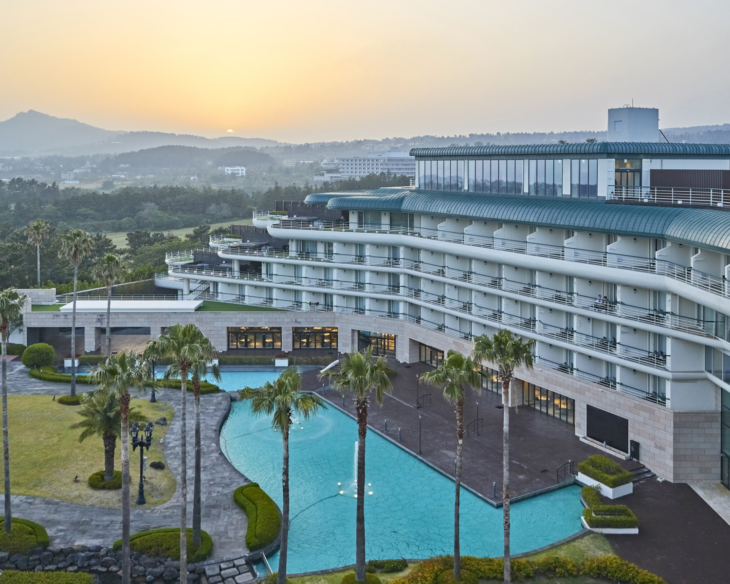 그랜드 조선 제주.jpg